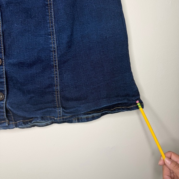 Classic Blue Denim Mini Skirt - Picture 4 of 11